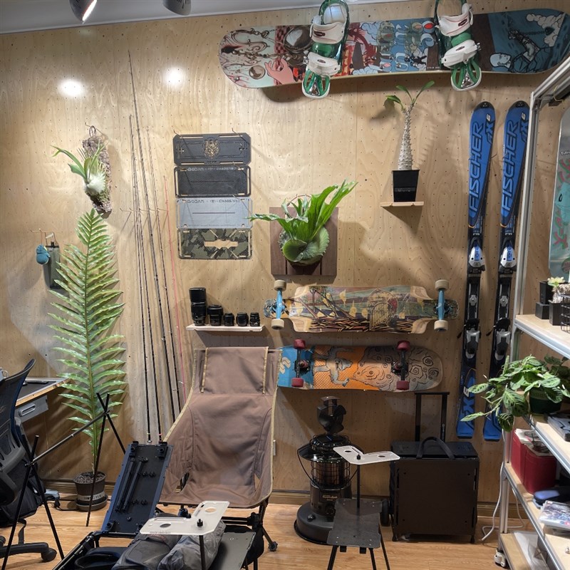 海洋板桦木实木洞洞板自行车收纳墙户外收纳雪板大小孔定制多层板