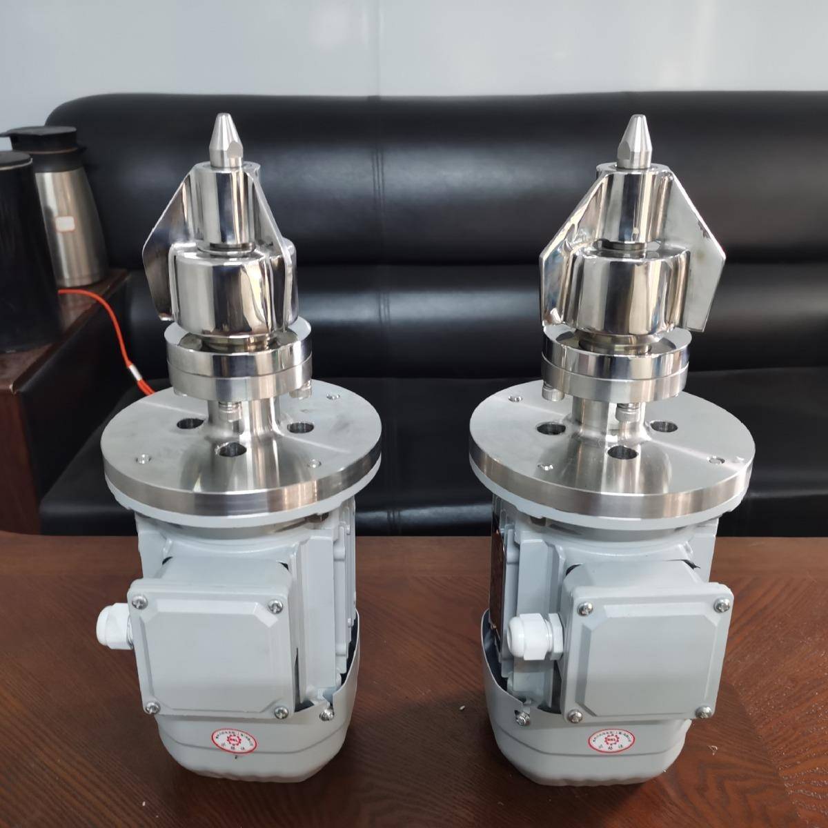 移动式高剪切乳化均质机电动升降高剪切分散机剪切磁力搅拌机