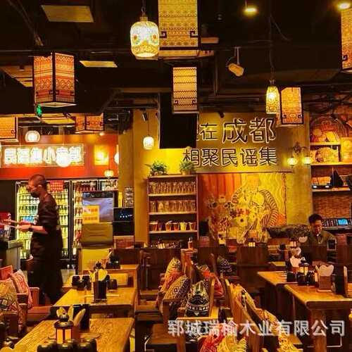 民谣酒馆桌椅组合卡座酒吧漫咖啡厅老榆木方形木桌复古大板桌