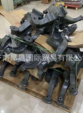 外贸出口HOWOT7H汕德卡C7H配件AZ9925528070后桥左均衡梁总成