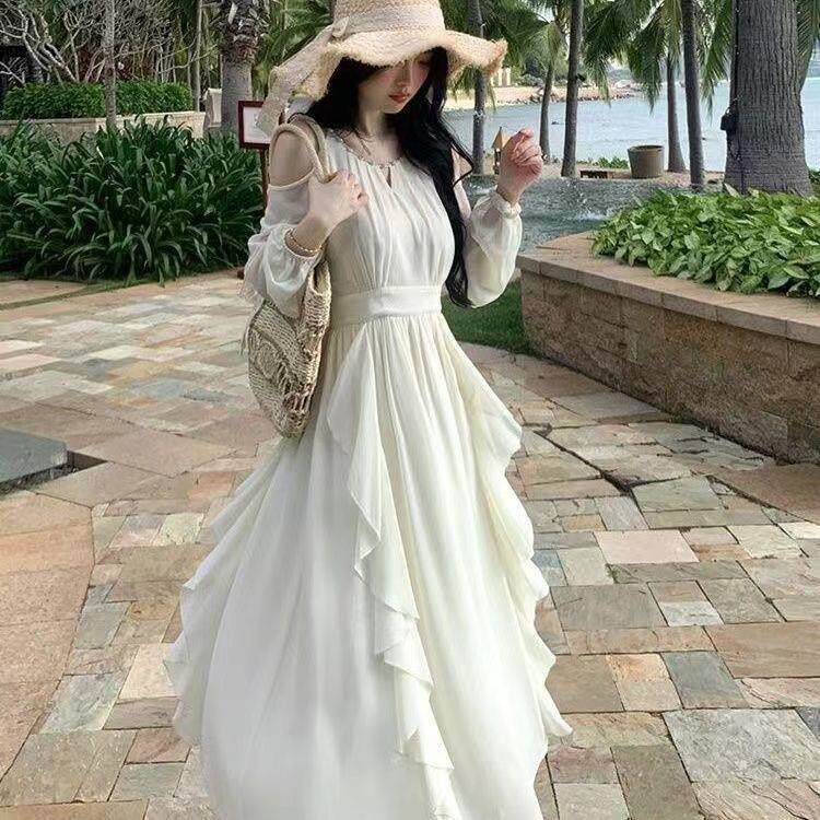 法式露肩珍珠雪纺荷叶边连衣裙女早春夏海边度假仙女裙沙滩长裙子