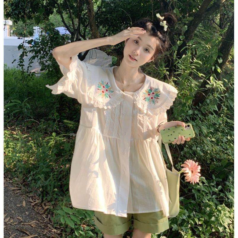 小清新刺绣娃娃领衬衫女装夏季2022新款蕾丝花边设计感五分袖上衣