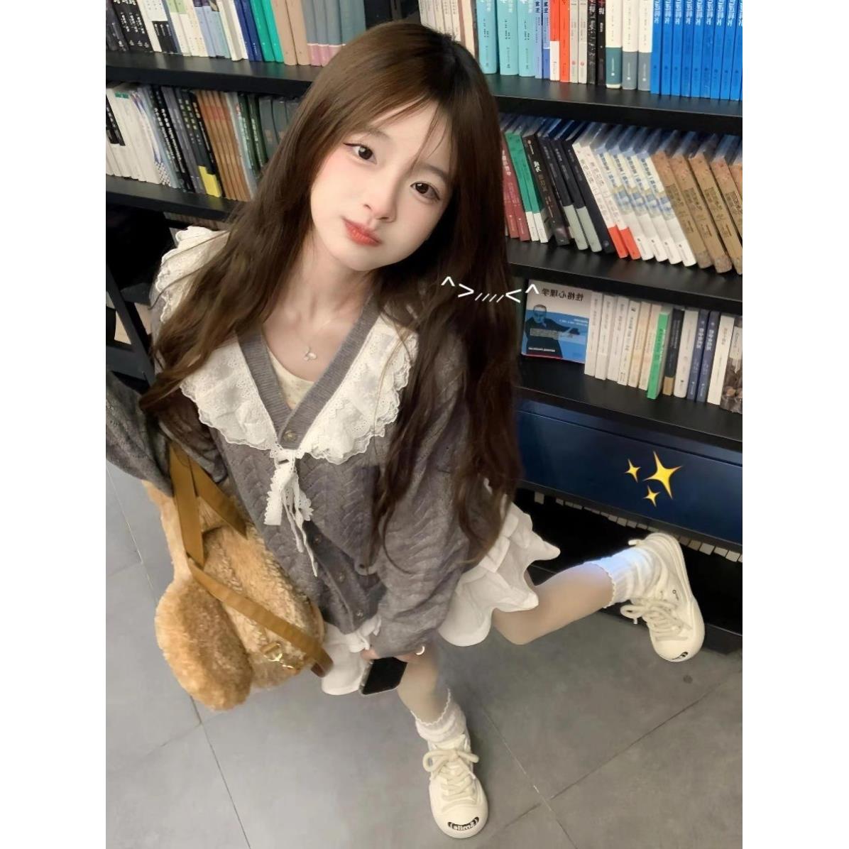 灰色v领蕾丝蝴蝶结针织开衫女春秋娃娃领镂空毛衣外套学院风上衣
