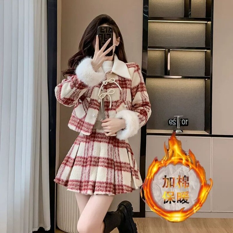 小香风时尚套装加棉红色格子女冬装2024高级感小个子百褶裙两件套