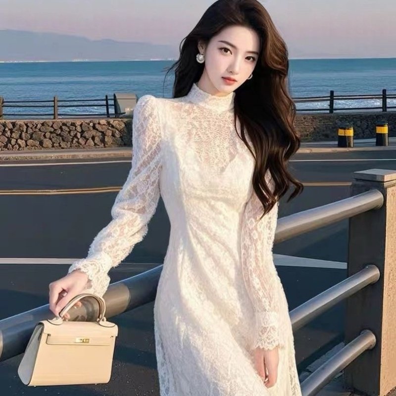 法式加绒加厚蕾丝连衣裙女秋冬2025新款高级感气质高领气质长裙子