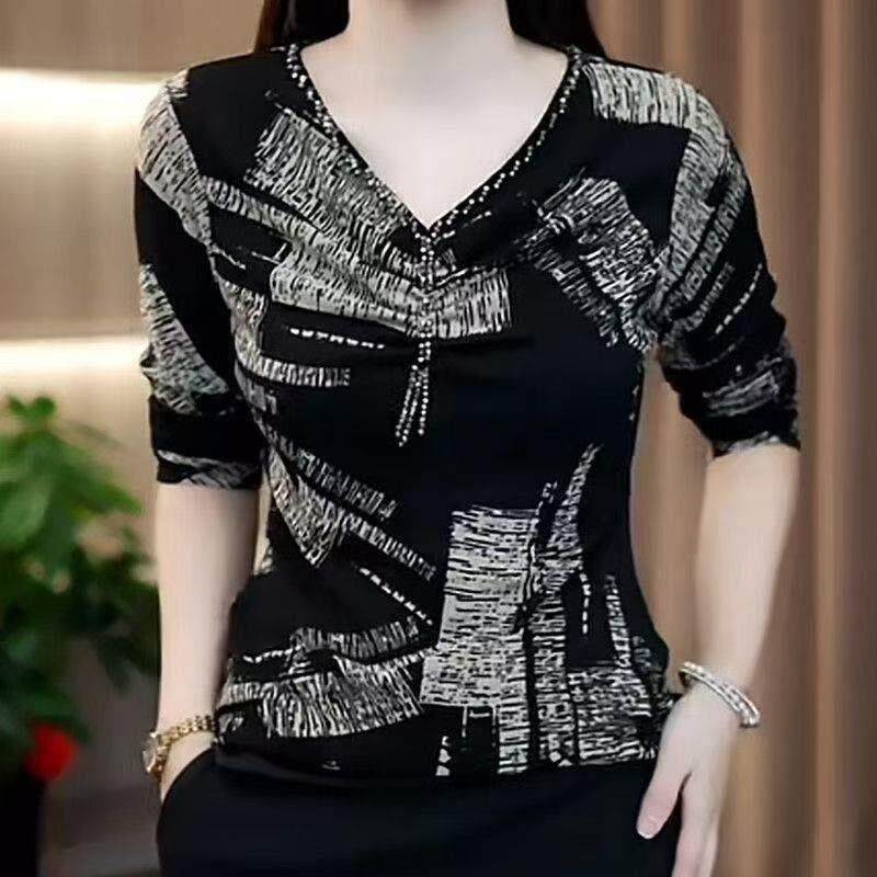 高档春秋新款印花网纱打底衫女t恤洋气长袖时尚显瘦女人味上衣