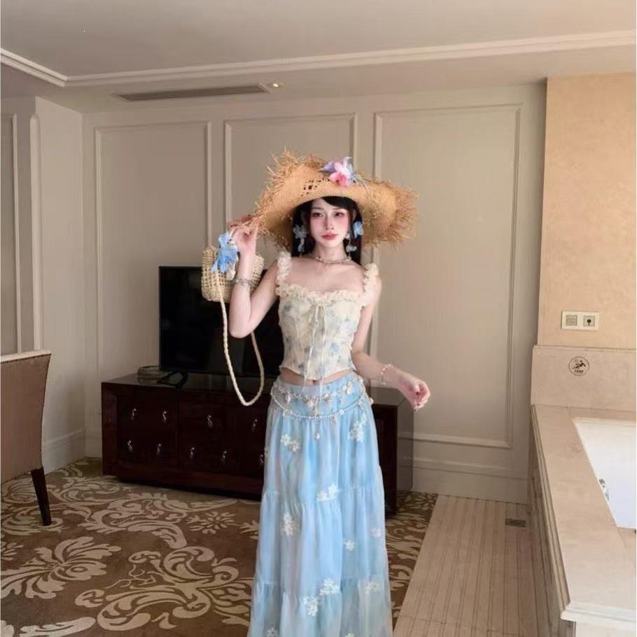 法式蓝色碎花长裙纯欲吊带上衣女夏高腰半身裙大摆长裙度假风套装