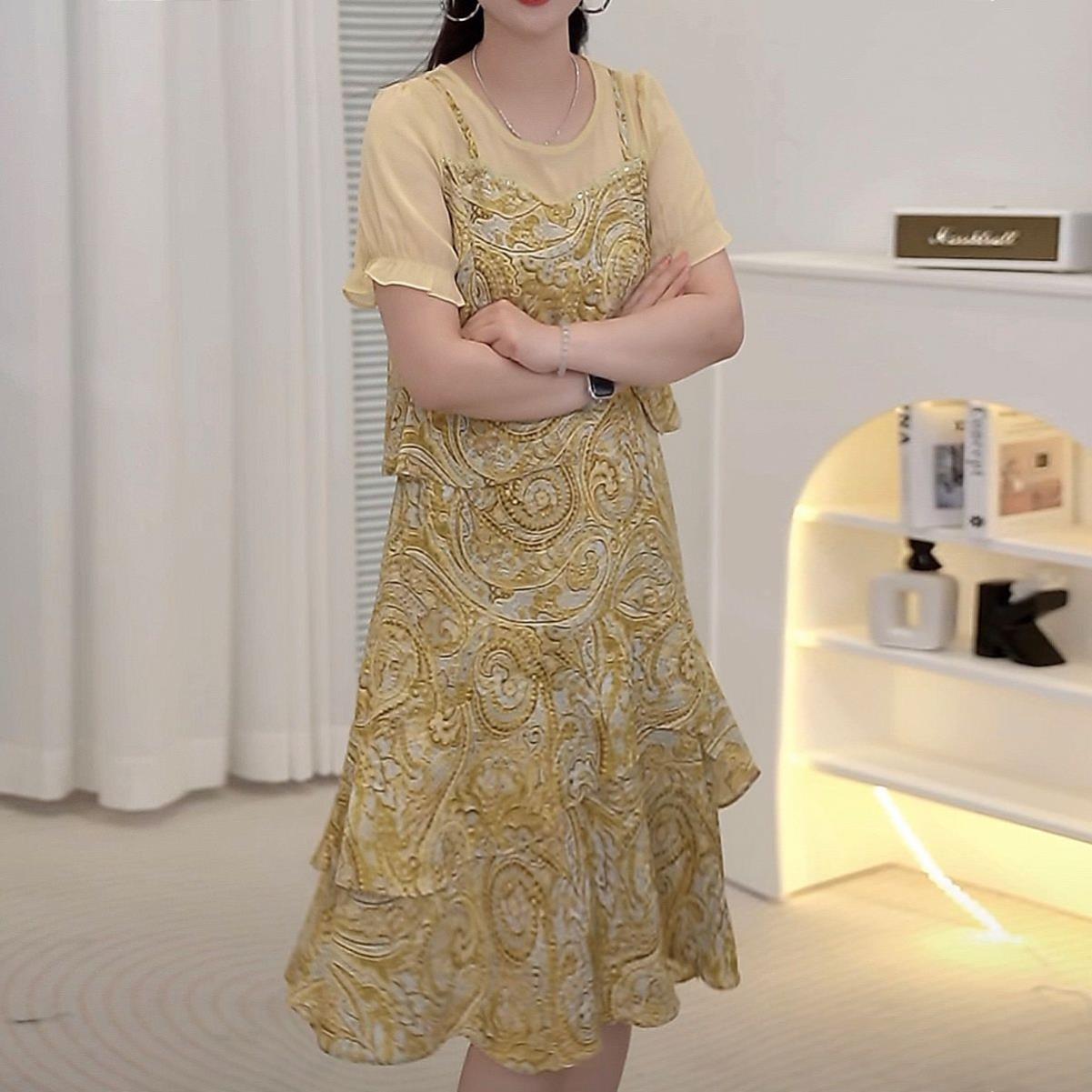 升级版胖人女装碎花透气假两件连衣裙大码遮肉遮肚显瘦过膝裙子夏