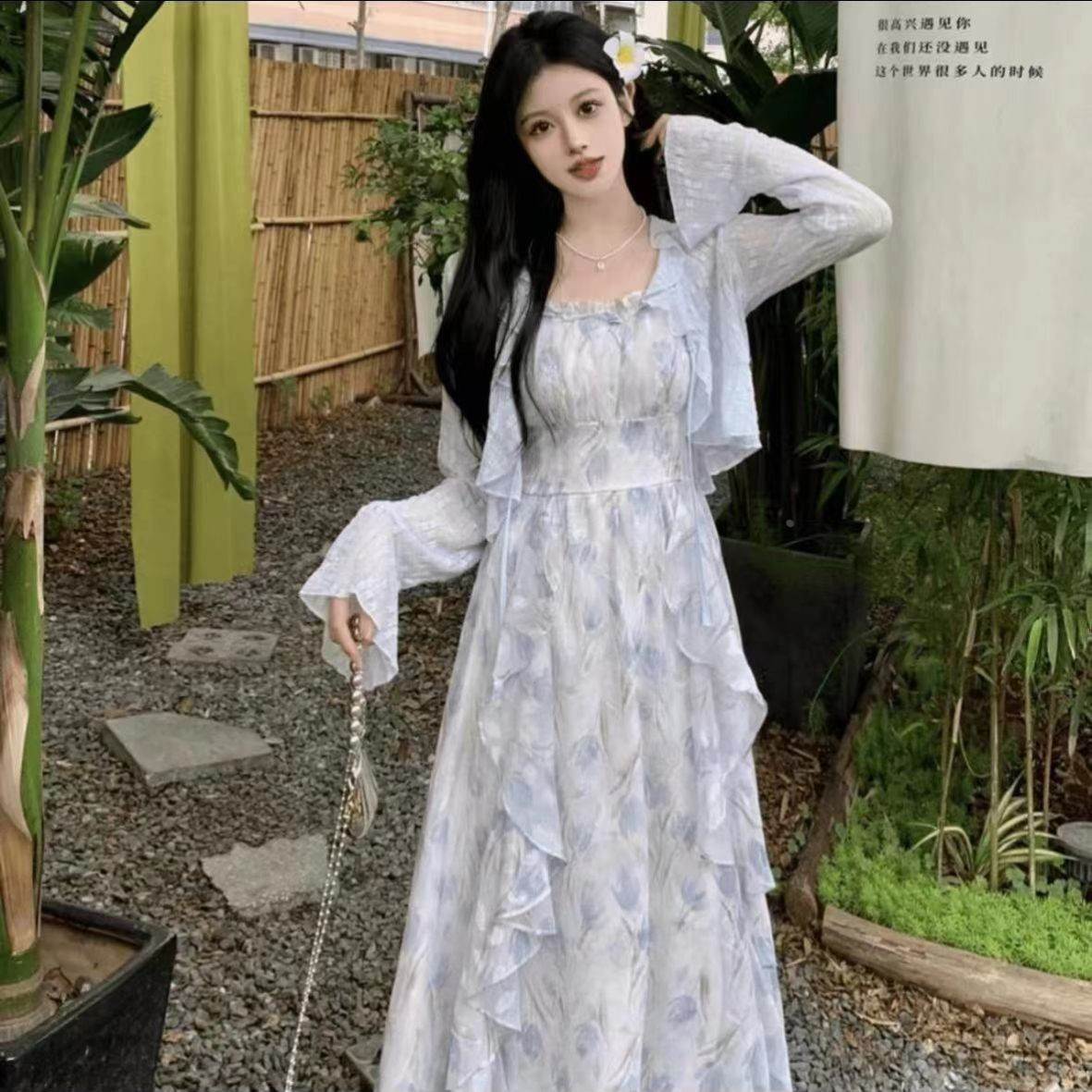 连衣裙裙子蕾丝显瘦气质长裙法式收腰碎花夏季复古小众中长款甜美