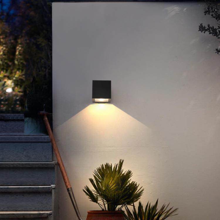 户外壁灯现代简约室外墙壁灯下照阳台走廊过道庭院灯创意厂家直供