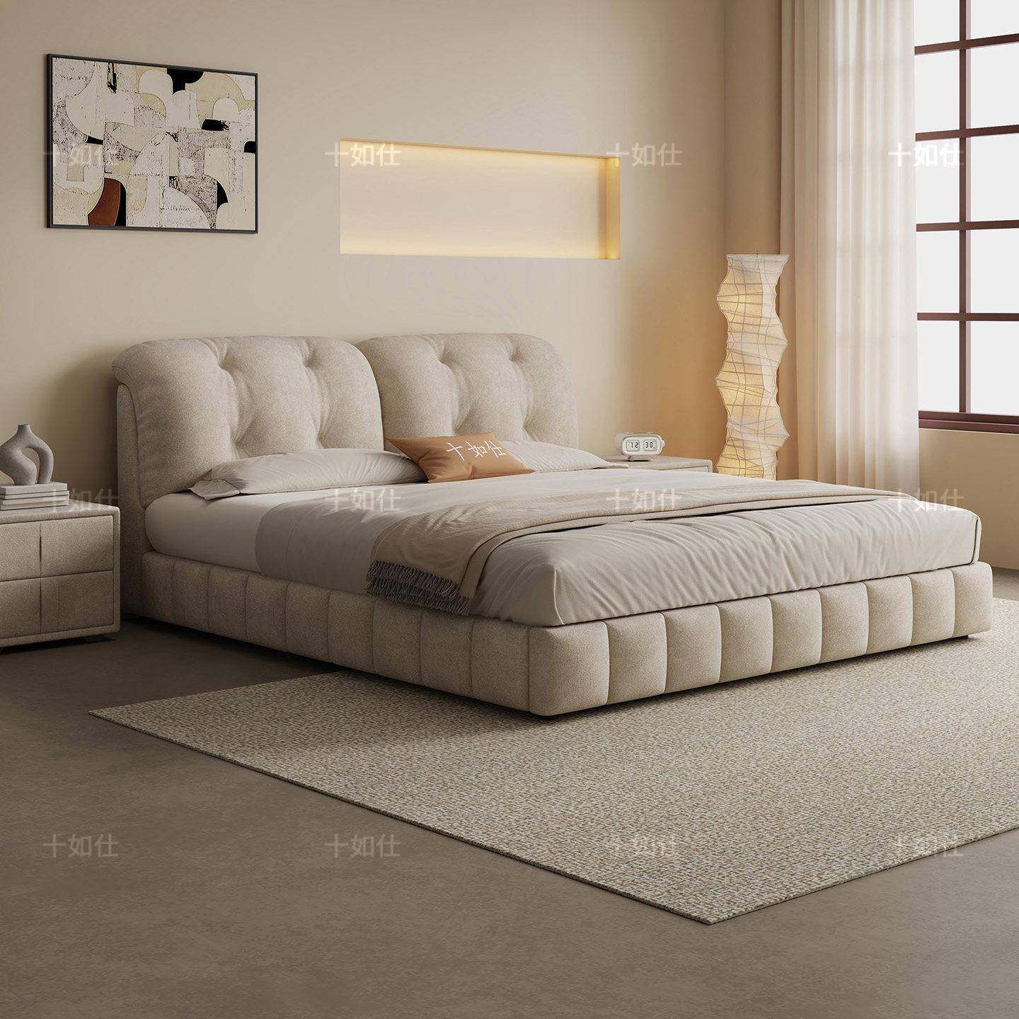 法式奶油风云朵布艺床主卧室1米8双人大床现代简约储物床2025新款