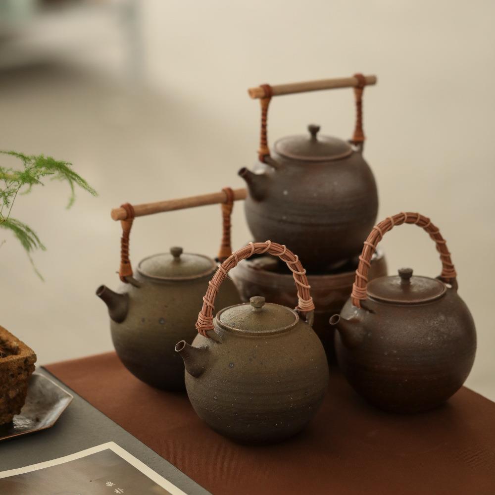 陶壶 纯手工粗陶煮茶器烧水壶泡茶壶竹把铜提梁老岩泥炭火烧茶壶