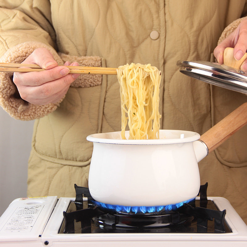 搪瓷加厚小奶锅卷边带漏嘴煮面泡面辅食锅黄油锅咖啡奶杯热牛奶