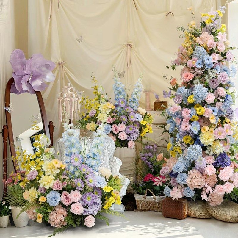 花园风婚庆花艺布置迎宾打卡区花卉道具仿真拱门花架网红摄影布景