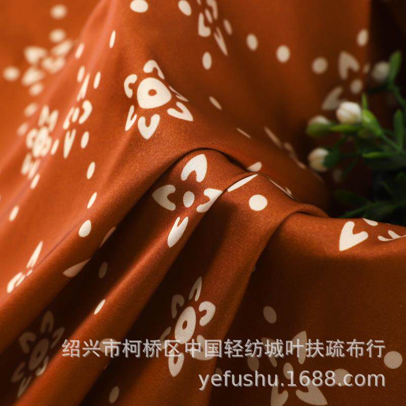 春841117-唐代朵花棕色印花绢花印新中式汉夏服抗皱印花布面料