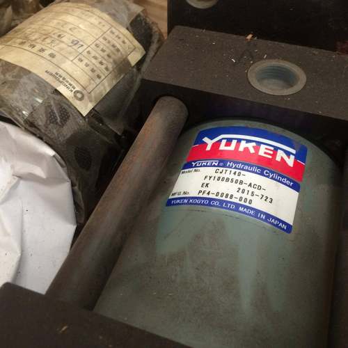 替代规格油缸CJT140系列CJT140-FY63B100N-ANB