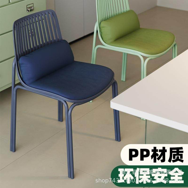 奶茶店咖啡西餐厅户外休闲桌椅组合酒吧酒店民宿阳台室外桌子椅子