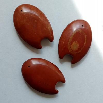 直销山东富贵红砭石能量石12x8x2.5CM加大号冷敷热敷石背部按