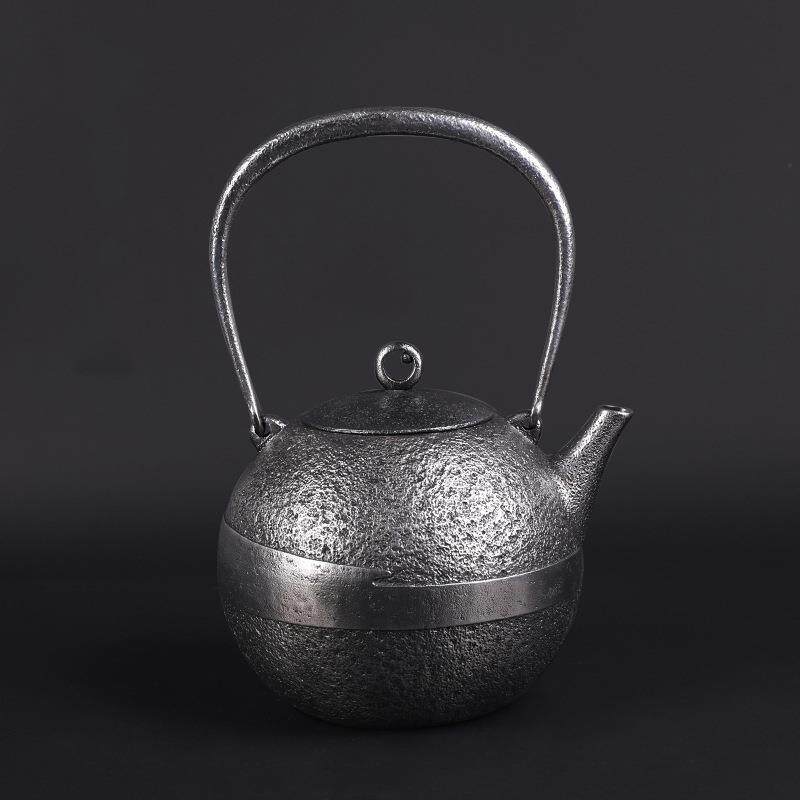 日式生铁煮茶壶大容量家用待客茶具套组复古铁壶耐用手工铁茶壶