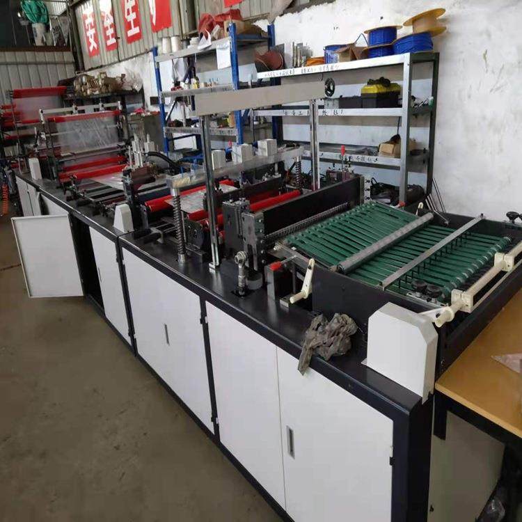 全自动电脑控制三层相册及名片袋封切机 工厂供应,五金/工具,成型机,淘宝优惠券,粉丝福利购,淘宝优惠卷