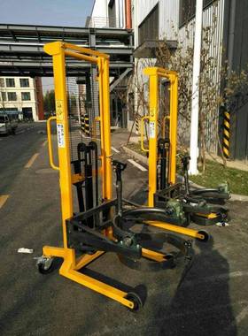 400Kg抱箍式手动液压油桶堆高翻转倒料车油桶叉车现货