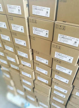 MHMF042L1U2M MHMF042L1U2M 伺服电机 伺服驱动器 接维修电机驱动