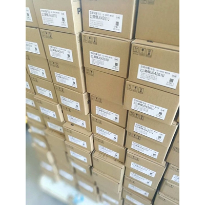 MHMF042L1U2M MHMF042L1U2M 伺服电机 伺服驱动器 接维修电机驱动