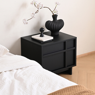 艾迪嘉 吉姆床头柜 复古实木收纳柜家用现代简约床头置物柜骨骼线
