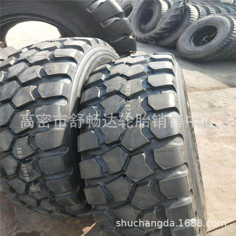 销售365/85R20 吊车起重机轮胎 越野花纹 零售