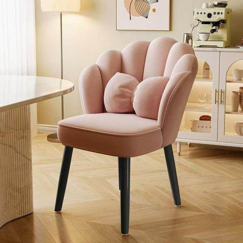 网红化妆椅女生卧室梳妆台凳子轻奢奶油风旋转化妆凳花瓣靠背椅子,玩具/童车/益智/积木/模型,毛绒/玩偶/公仔/布艺类玩具,淘宝优惠券,粉丝福利购,淘宝优惠卷