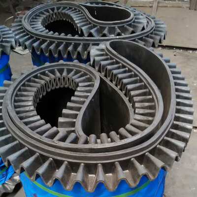 河北蓝箭供应涤棉聚酯挡板裙边输送带尼龙橡胶输送带带隔板输送带