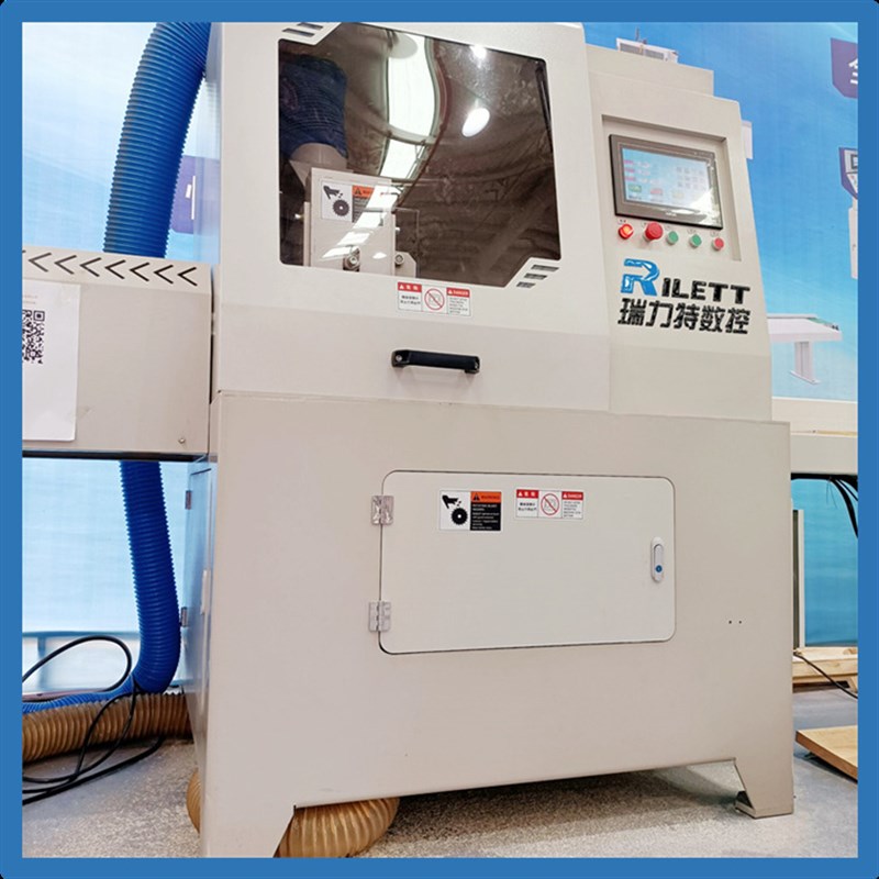 木块数控断料锯电子精密切割木材截断锯家具厂方木精准截断设备