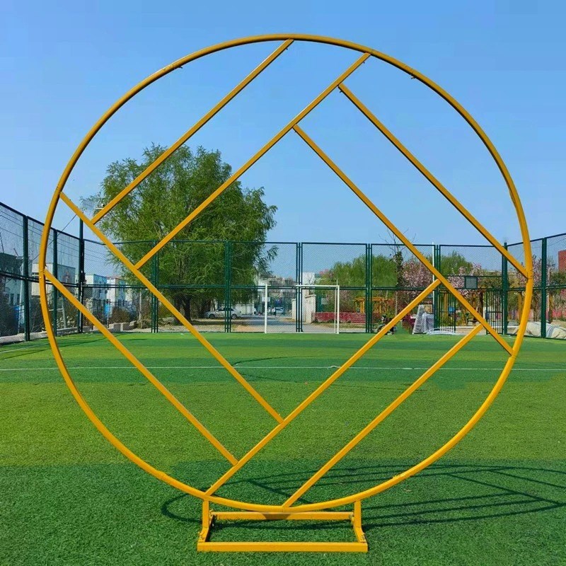 新款婚庆铁艺圆菱形舞台拱门屏风婚礼布置装饰迎宾区摆件橱窗架子