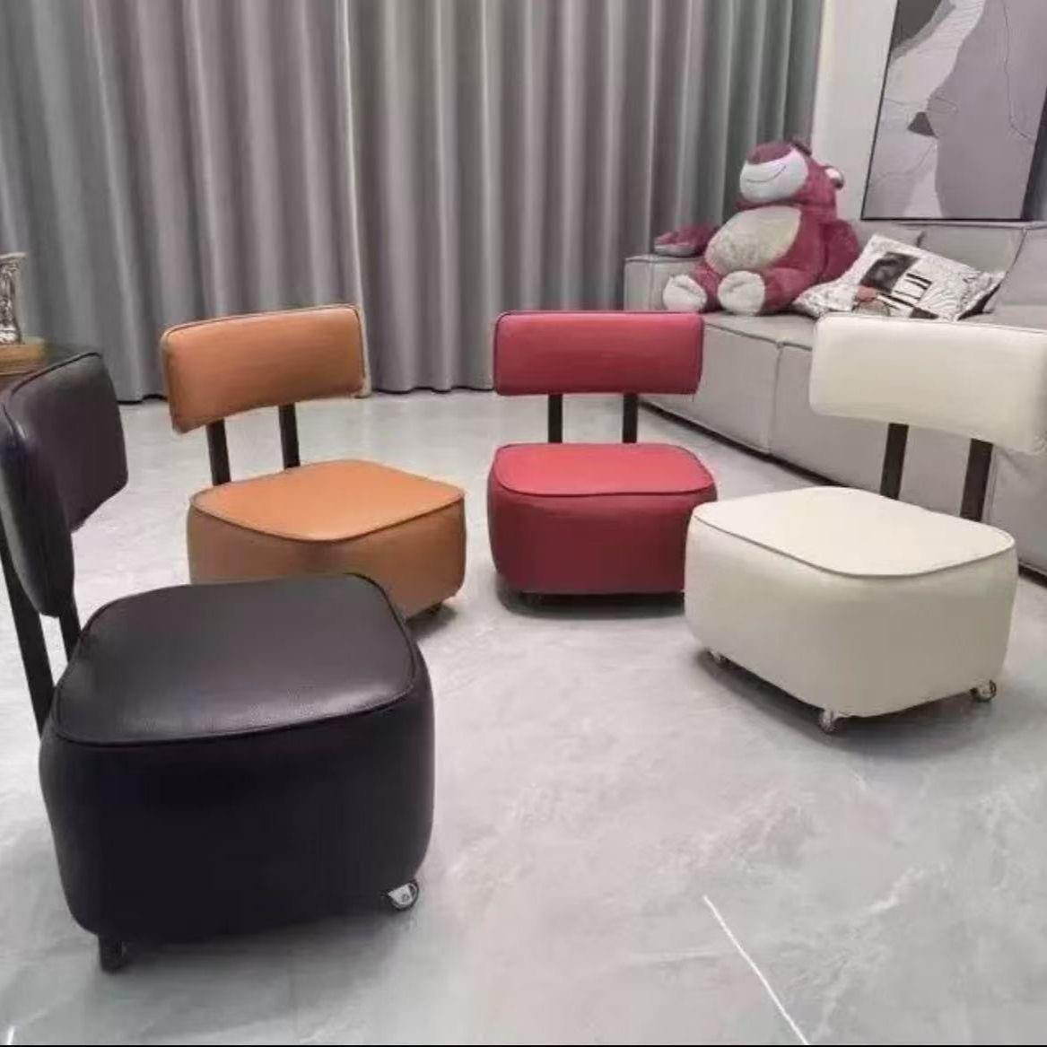 高级感万向轮小凳子门口换鞋凳客厅板凳可移动椅子滑轮矮凳带轮子