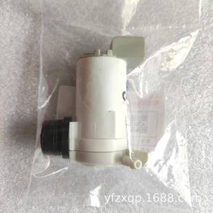 适用庆铃700P雨刮喷水马达五十铃4HK1NKR清洗槽电机8-97855139-0