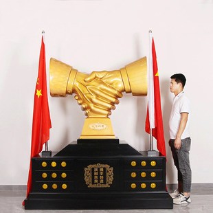 纯铜握手合作共赢摆件落地工艺品办公室酒店公司开业乔迁庆典礼品