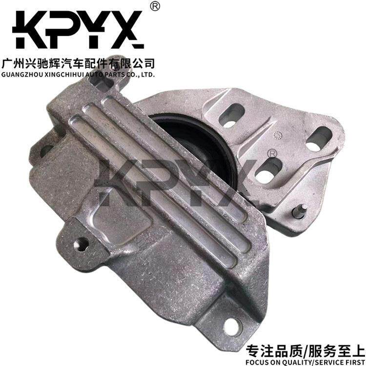 适用奔驰W177X118W247H247X247波箱机脚胶变速箱胶OE:2472405400