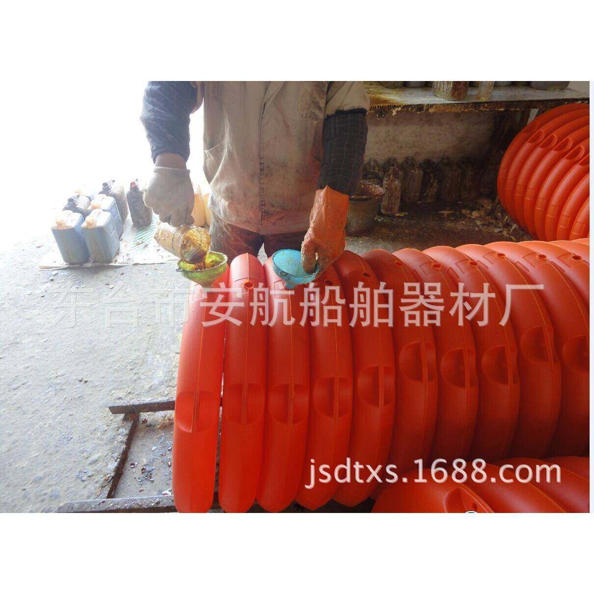 XT-5555,ZX-5556型2.5KG船用新标准救生圈提供CCS船检