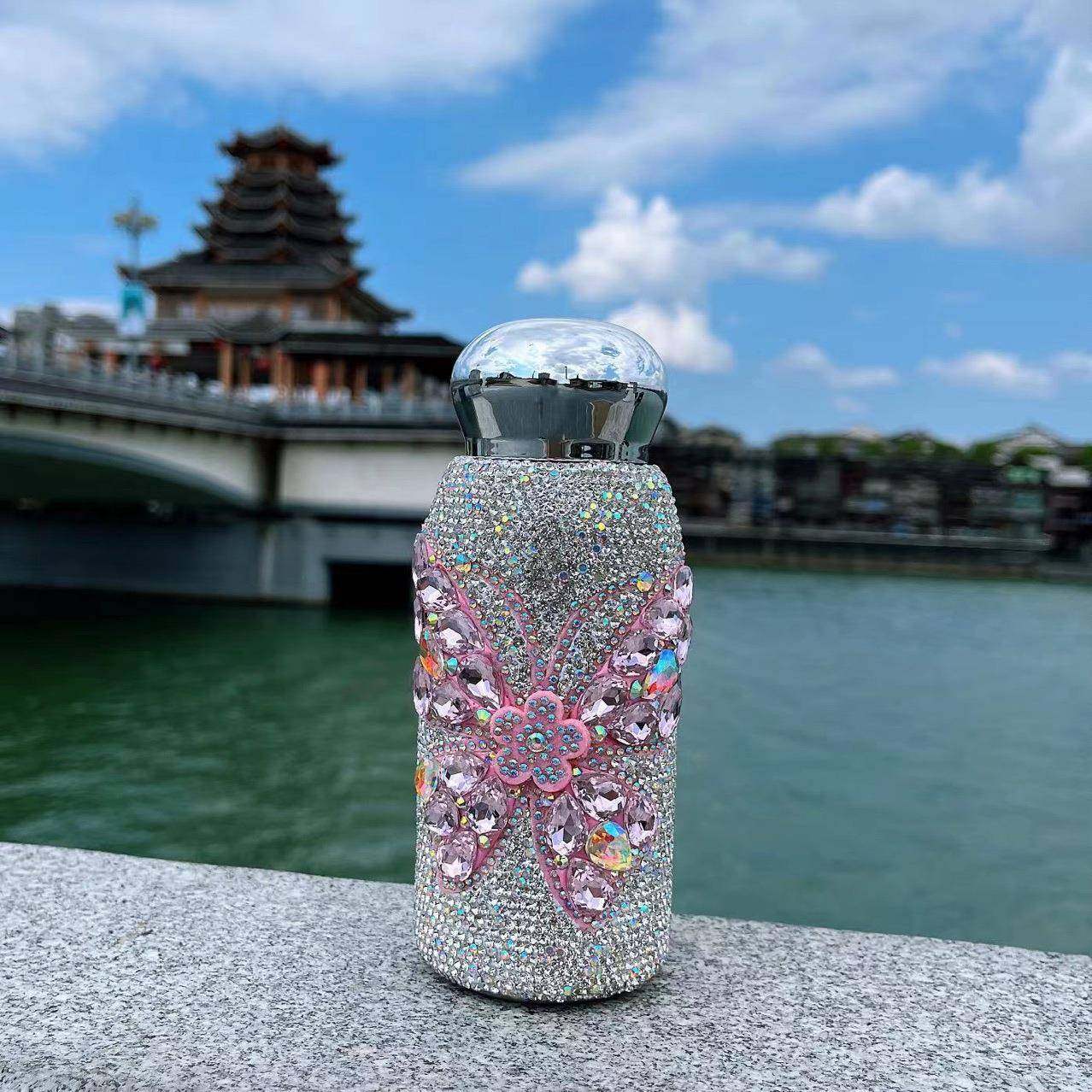 镶钻蘑菇头口袋杯大奥钻蝴蝶款保温杯轻奢闪亮居家户外爆款,收纳整理,烫衣板及配件,淘宝优惠券,粉丝福利购,淘宝优惠卷