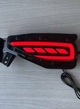 适用于丰田穿越者fortuner2016-2024A款后杠灯品质可靠