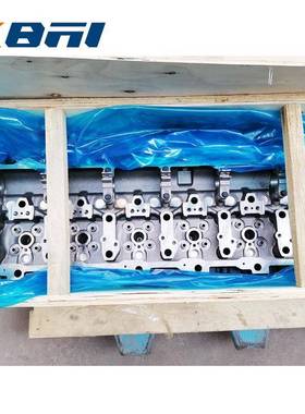 202-03100-6444汕德卡C7HC9H豪沃TX7气缸盖总成7202-03100-6456