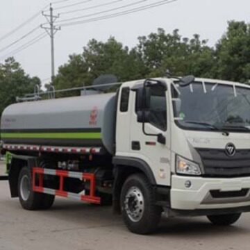 批量销售国六10吨绿化洒水车15897652032张