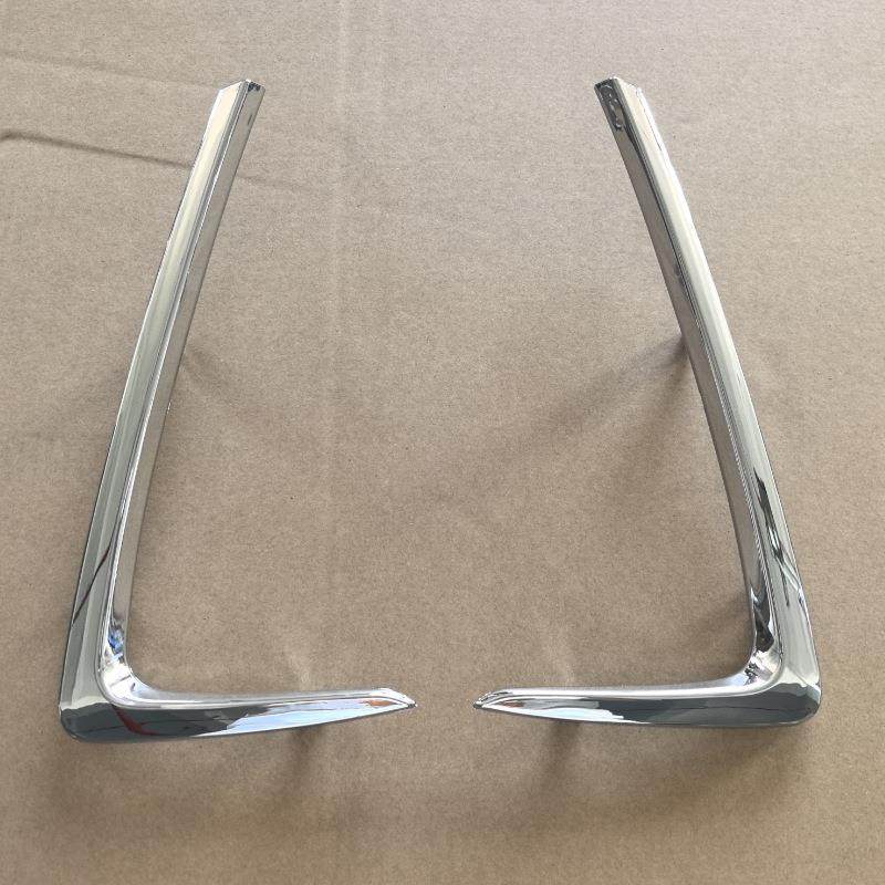 YARISIA2016-2018中网侧饰条53124-WB00153123-WB001