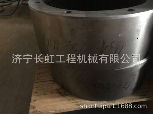 现货供应推土机配件：山推SD22外鼓154-22-11111