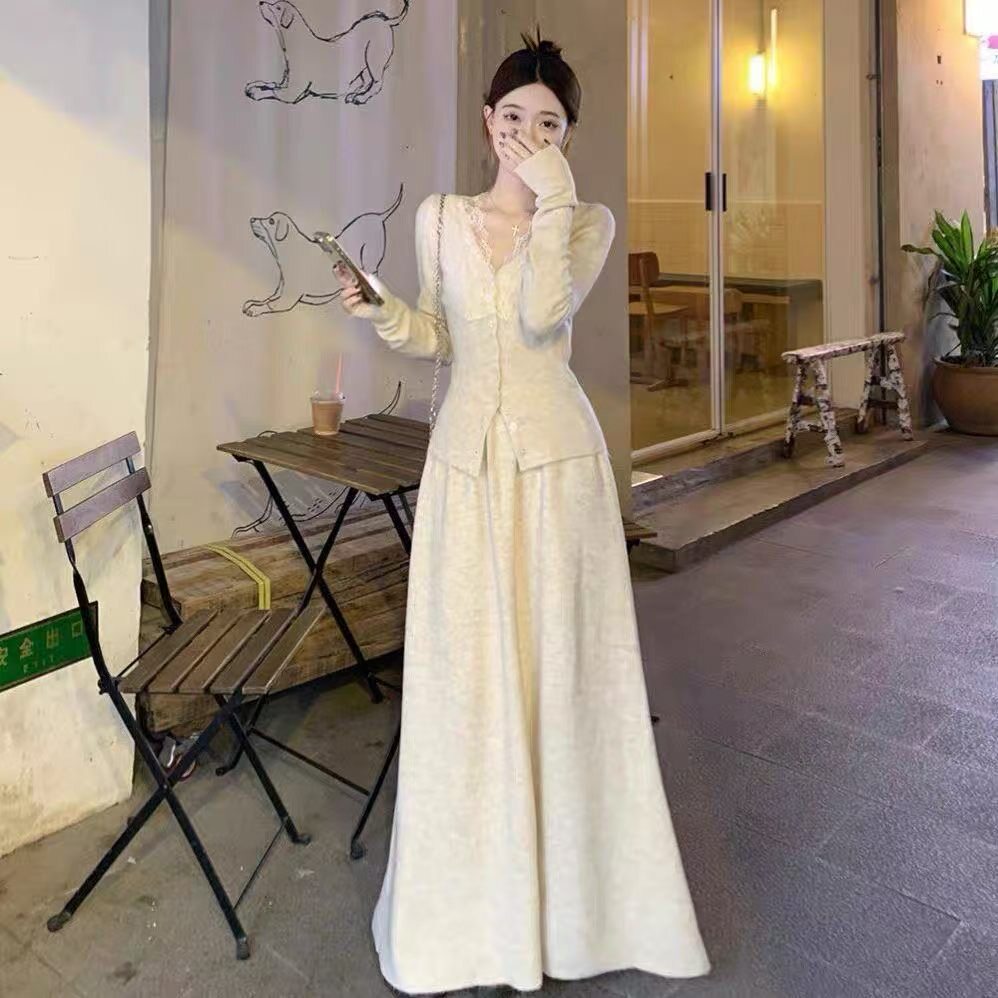 毛织加厚半身裙 法式温柔蕾丝针织衫半身裙两件套女秋冬新款套装