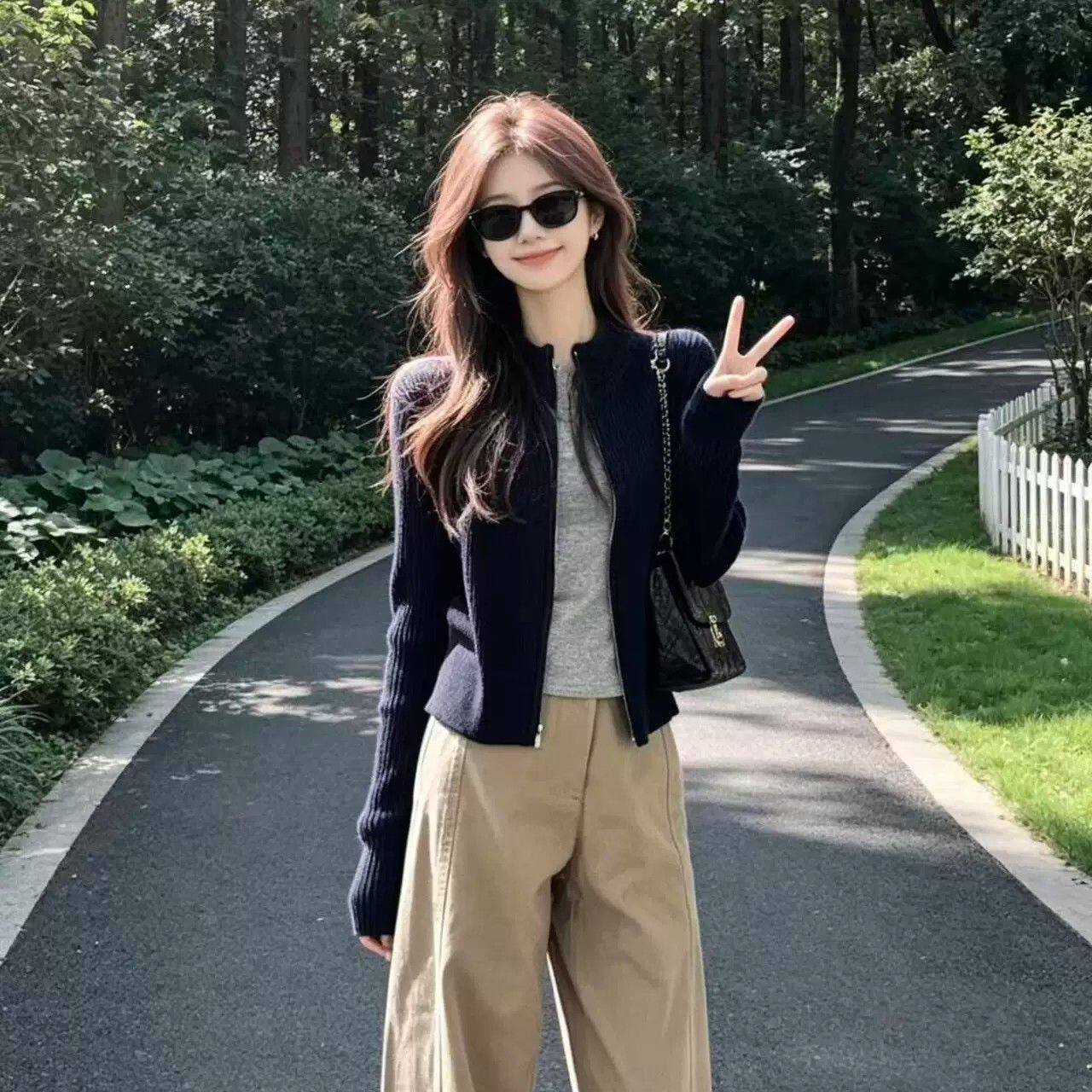 秋季立领拉链针织开衫女短款修身显瘦简约休闲长袖外搭毛衣外套