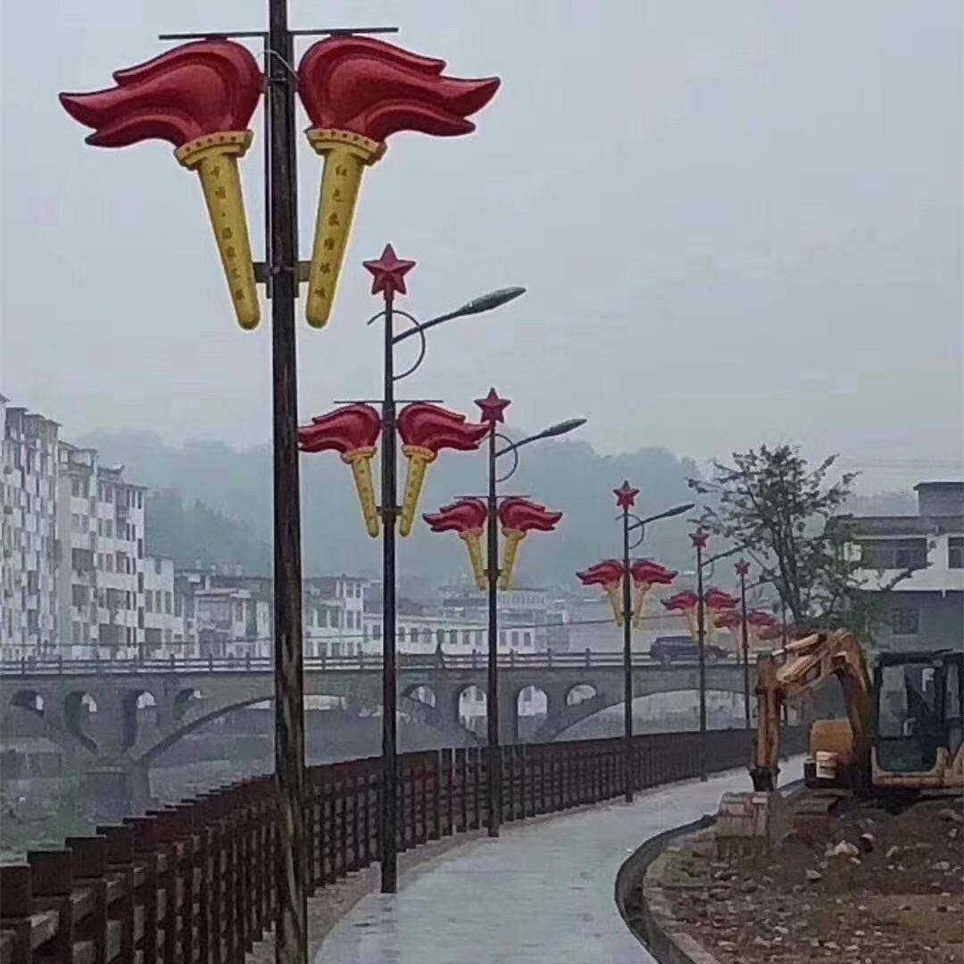 生产中国结路灯LED红冬瓜灯笼注塑红旗节日灯火炬装饰路灯