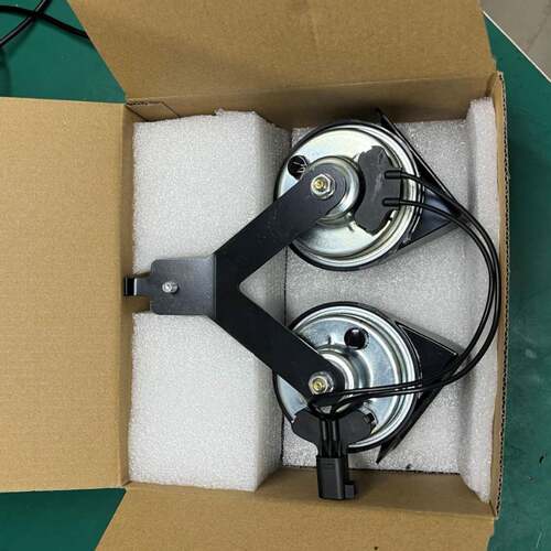 福特路虎专用蜗牛喇叭带支架OE号8C2Z-13832-C12V/24V超响