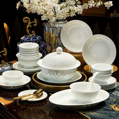 景德镇高白瓷玲珑餐具健康釉下彩碗盘组合餐具碗碟家用送礼乔迁