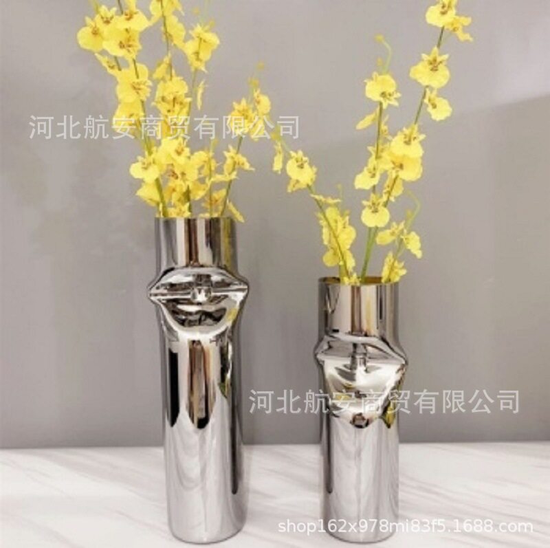 现代简约创意玻璃管状花器褶皱花瓶花插样板房售楼处桌面茶几饰品